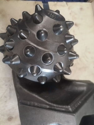 Perforazione di pozzi d'acqua Rock Roller Bit Tricone Perforazione Bit Acciaio dente cono dente fresato per fondazione profonda