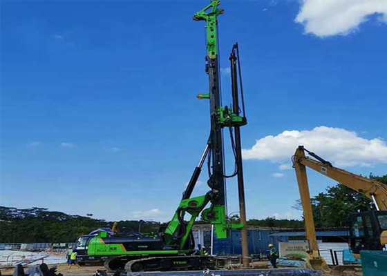 trapano montato cingolo rotatorio idraulico Rig Machine della terra di 220kNm 28rpm