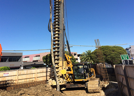 piattaforma di produzione rotatoria del mucchio del cingolo di 60m/Min Multifunctional Drilling Rig Machine 34.3MPa