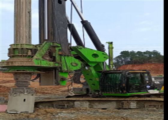 macchina di Rig Hydraulic Small Size Drilling della perforazione a rotazione di 60m/Min 220kNm